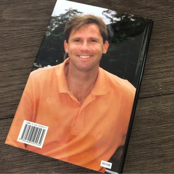 A Walk to Remember by: Nicholas Sparks hardback book - Picture 7 of 7